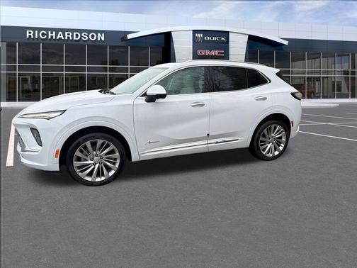 Iridescent White Tricoat 2026 Buick Envision Avenir AWD