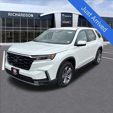 Platinum White Pearl 2023 Honda Pilot AWD EX-L 7 Passenger