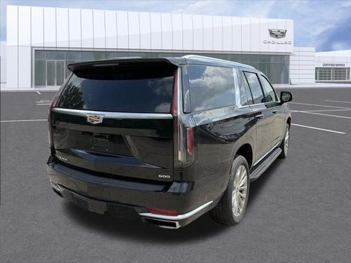 2022 Cadillac Escalade ESV Premium Luxury