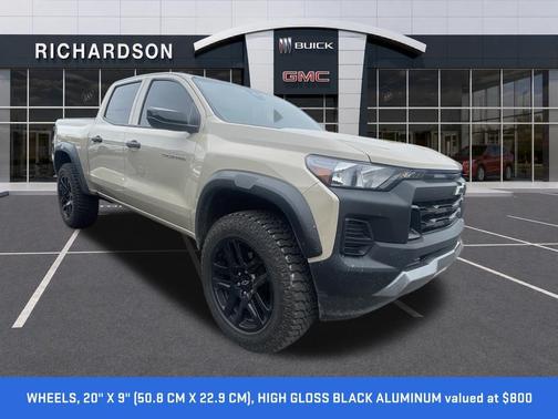 Sand Dune Metallic 2023 Chevrolet Colorado Trail Boss