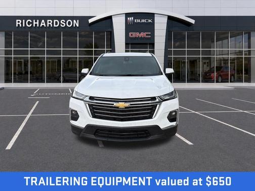 Summit White 2023 Chevrolet Traverse LT Cloth
