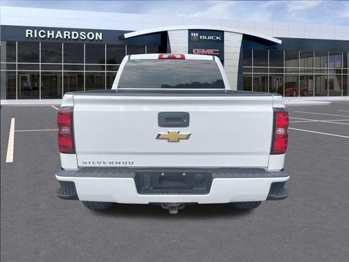 2018 Chevrolet Silverado 1500 Custom