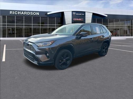 2021 Toyota RAV4 Hybrid SE