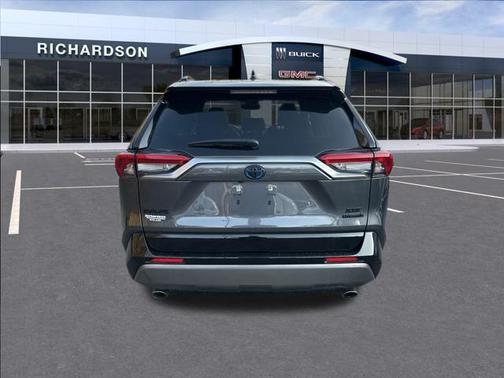 2021 Toyota RAV4 Hybrid SE