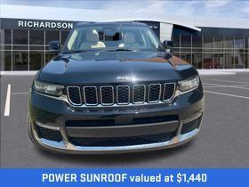 2023 Jeep Grand Cherokee Laredo