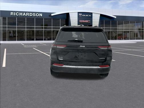 2023 Jeep Grand Cherokee Laredo