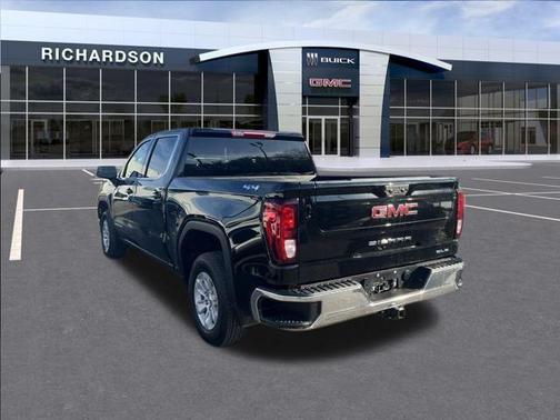 2024 GMC Sierra 1500 SLE