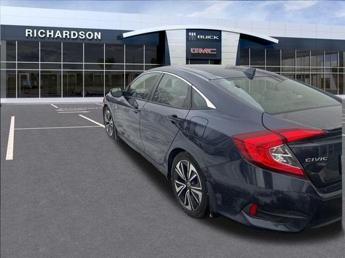 2018 Honda Civic EX-L