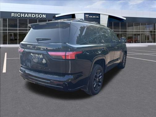 2024 Toyota Sequoia Platinum