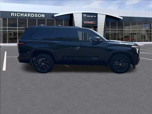 2024 Toyota Sequoia Platinum