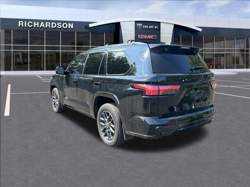 2024 Toyota Sequoia Platinum