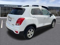 Summit White 2020 Chevrolet Trax LS