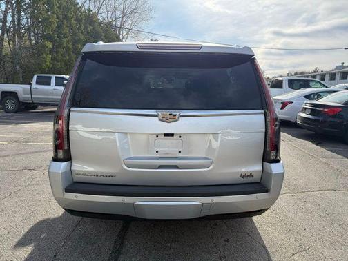 2020 Cadillac Escalade ESV Premium Luxury