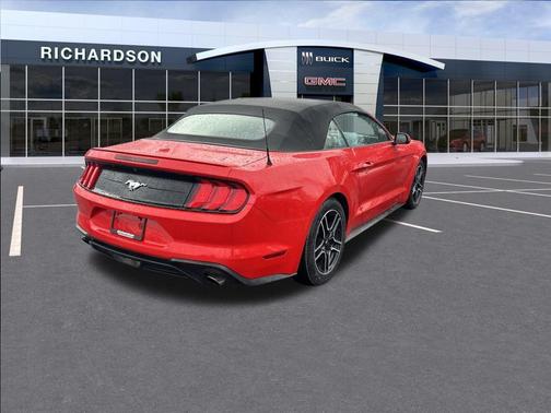2022 Ford Mustang EcoBoost Premium