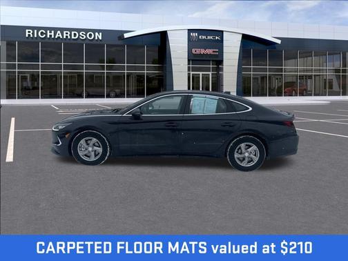 2023 Hyundai SONATA SE