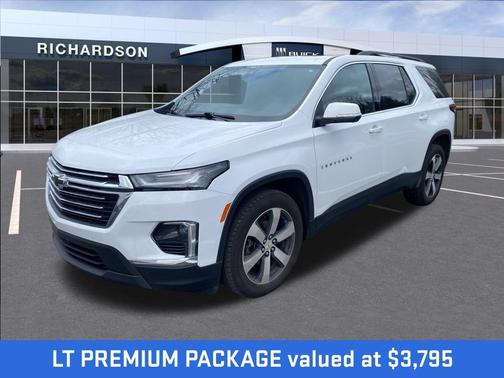 2023 Chevrolet Traverse LT Leather
