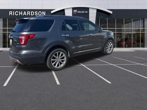Magnetic Metallic 2016 Ford Explorer Limited