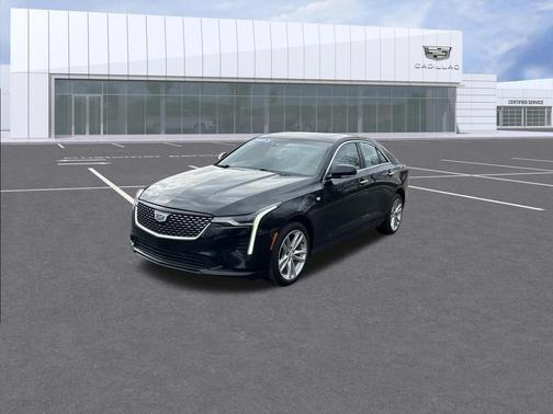 2023 Cadillac CT4 Luxury