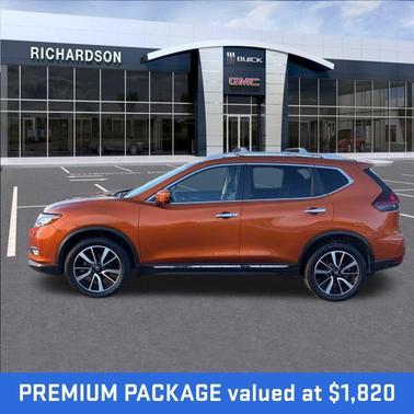 2020 Nissan Rogue SL