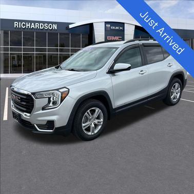 Quicksilver Metallic 2022 GMC Terrain SLE