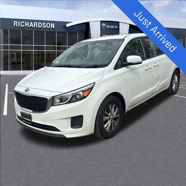 Clear White 2017 Kia Sedona L