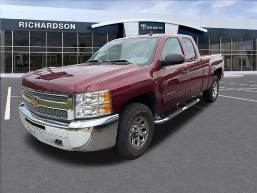 Deep Ruby Metallic 2013 Chevrolet Silverado 1500 LS