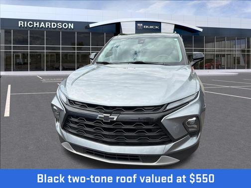 Sterling Gray Metallic 2023 Chevrolet Blazer 2LT