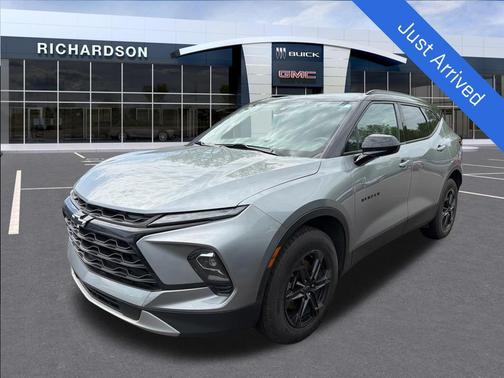 Sterling Gray Metallic 2023 Chevrolet Blazer 2LT