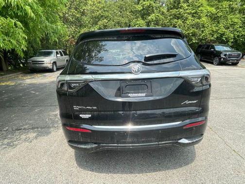 2022 Buick Enclave AWD Avenir
