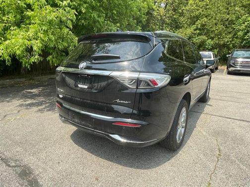 2022 Buick Enclave AWD Avenir
