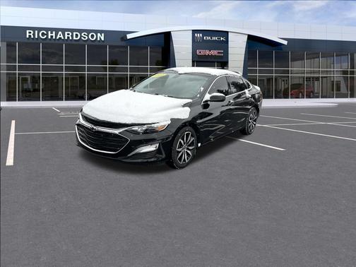 2022 Chevrolet Malibu FWD RS