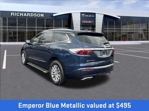 2023 Buick Enclave Essence AWD
