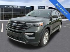 Forged Green Metallic 2022 Ford Explorer XLT