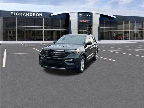 Forged Green Metallic 2022 Ford Explorer XLT