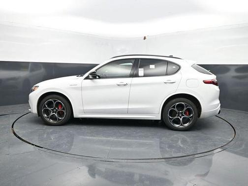 Alfa White 2023 Alfa Romeo Stelvio Veloce AWD