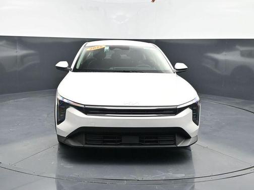 Snow White Pearl 2025 Kia K4 LXS