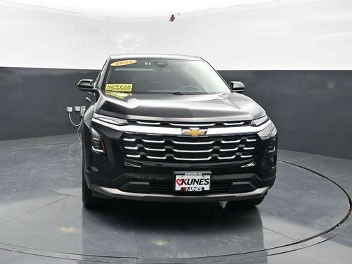 Mosaic Black Metallic 2025 Chevrolet Equinox 1LT