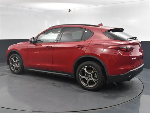 2022 Alfa Romeo Stelvio Sprint