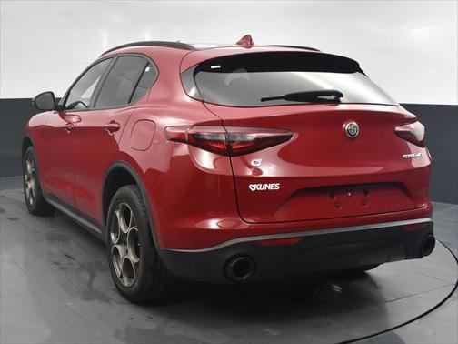 2022 Alfa Romeo Stelvio Sprint