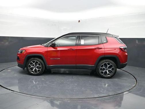 Red Hot Pearlcoat 2025 Jeep Compass Limited