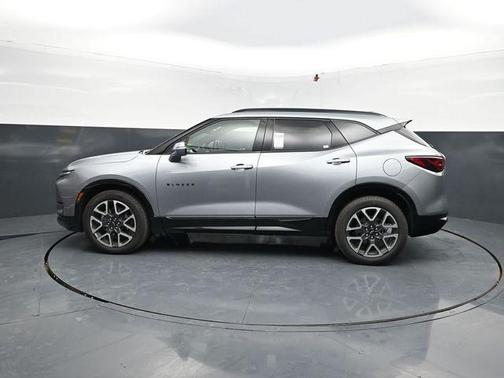 Sterling Gray Metallic 2025 Chevrolet Blazer RS
