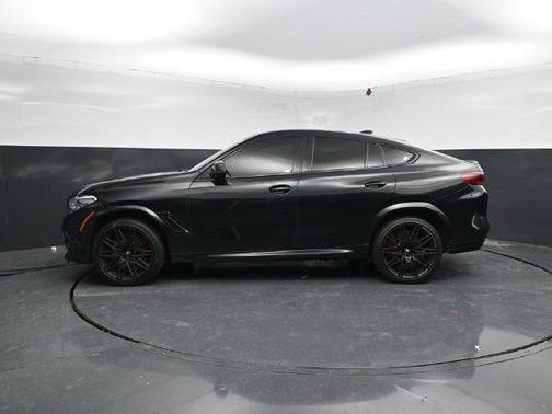 Black Sapphire Metallic 2021 BMW X6 M Base