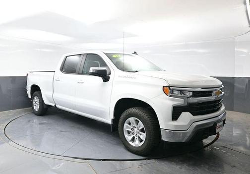 Summit White 2024 Chevrolet Silverado 1500 LT