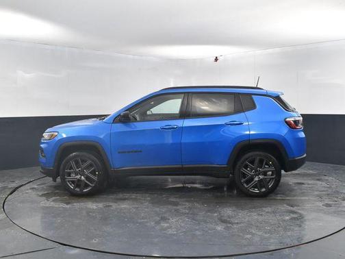 Hydro Blue Pearlcoat 2026 Jeep Compass Latitude