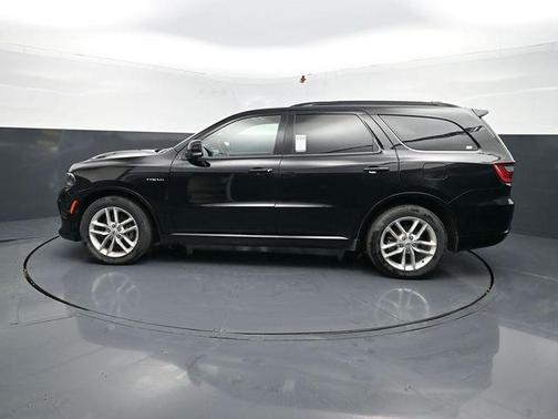 DB Black Crystal Clearcoat 2025 Dodge Durango R/T