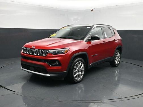 Red Hot Pearlcoat 2025 Jeep Compass Limited