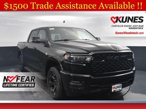 Diamond Black Crystal Pearlcoat 2026 RAM 1500 Big Horn/Lone Star