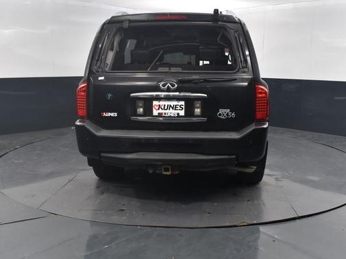 2010 INFINITI QX56 Base