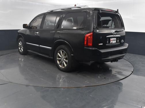 2010 INFINITI QX56 Base