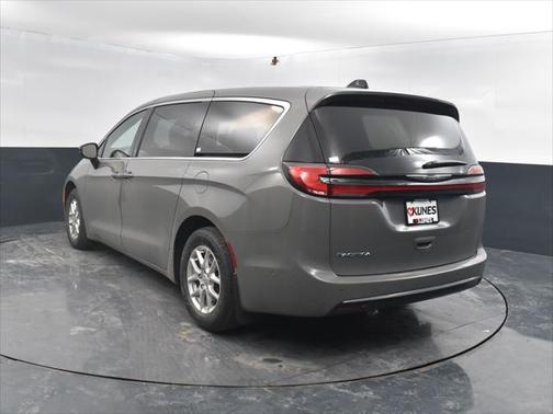 2025 Chrysler Pacifica L